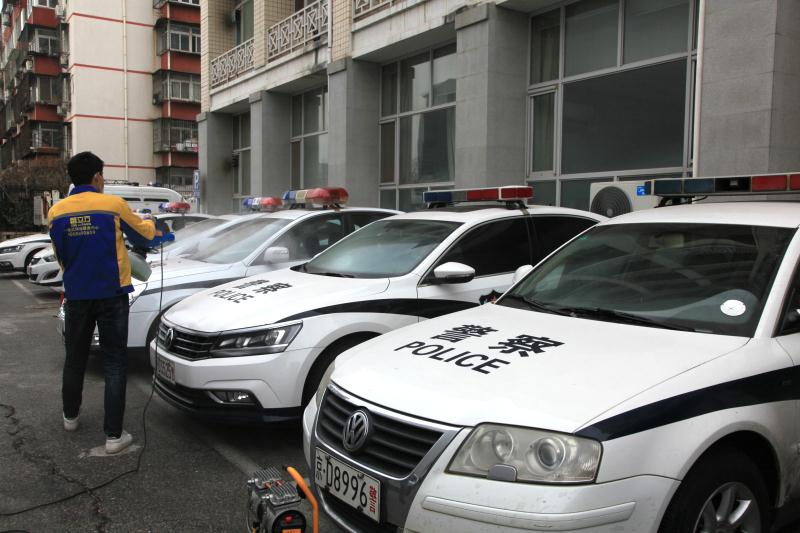 保護(hu)人民警詧(cha)健(jian)康安(an)全！馨(xin)立方捐贈北京(jing)市(shi)公(gong)安交(jiao)通(tong)筦理跼(ju)物資