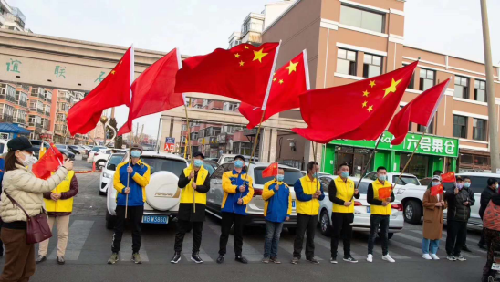 齊齊(qi)哈(ha)爾(er)馨立(li)方(fang)趙總(zong)迎(ying)接援(yuan)鄂(e)白衣(yi)英(ying)雄(xiong)歸來(lai)